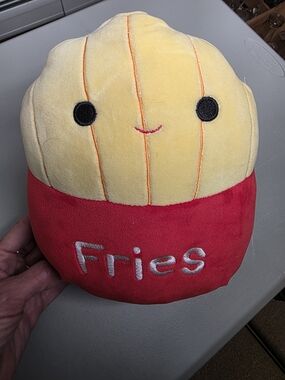 Squishmallows Fries Floyd Plush - Yellow & Red
